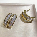 ZircoGlimmer | Straal verfijning uit met deze oogverblindende oorbellen!