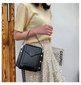 Retro Bag | Stijlvolle vierkante compacte schoudertas