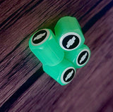 Set van 4 verlichte ventieldoppen met logo – LuxaGlow