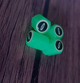 Set van 4 verlichte ventieldoppen met logo – LuxaGlow