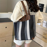 MetroStripe Casual Tote – Functionaliteit en Design