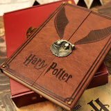 Magisch Hardcover Notitieboek met Gouden Bal – Perfect voor Dagboeken en Notities