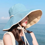 Floppy Hat | Blijf in de schaduw en maak een fashion statement met deze trendy grote emmerhoed!