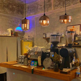 Stijlvolle Scandinavische Plafondlamp van Hout - NordLuna