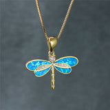 Gouden Libelle-Halsketting met Opal – Isolde