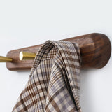 Wandgarderobe van hout met messing haken - LignaHook