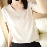 Luna Tee | Luxueus T-shirt voor de moderne minimalist!