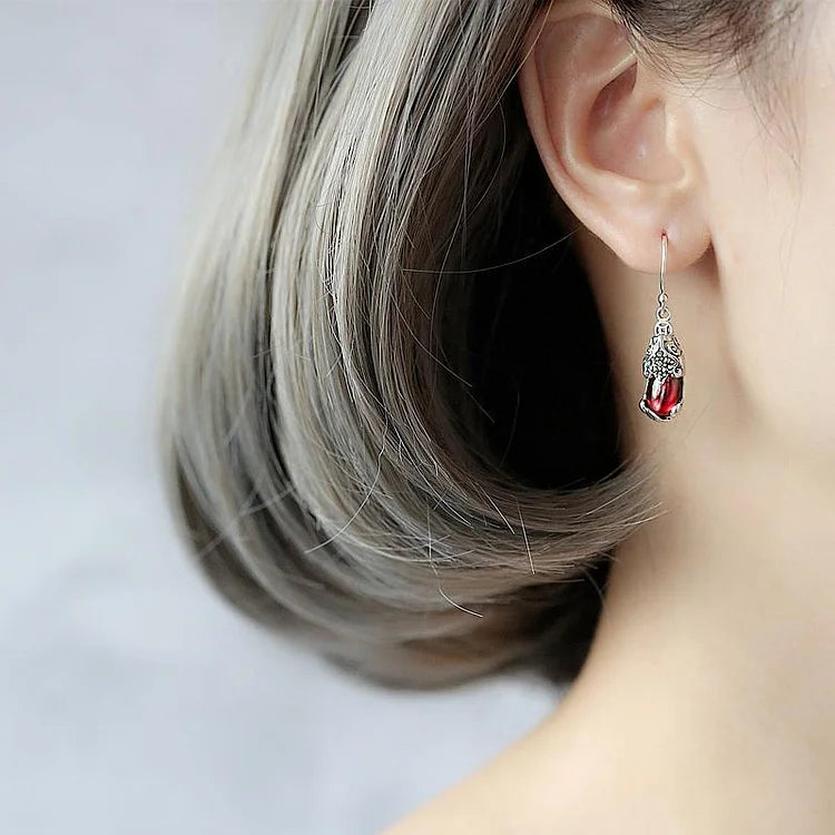 Zilveren Oorbellen met Mythisch Dier – Aelora