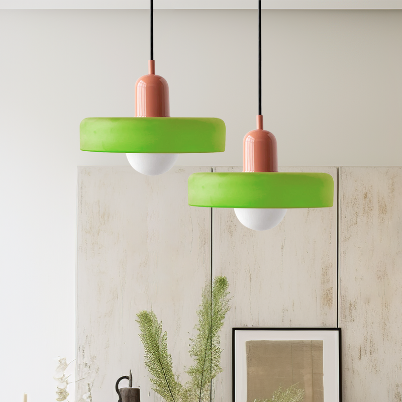 ColorLoop Pendant – Kunstzinnige Bauhaus Hanglamp met Warm Licht