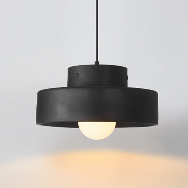 Bray Moderne Hangerlamp van Hars – Strak Ontwerp met Gedurfde Kleuren