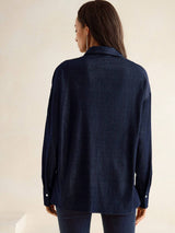 Denim Blouse met Bloem Detail | Damesblouses | Unieke en Artistieke Casual Outfit