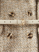 Dubbelrijige Blazer met Gespriem | Damespakken | Klassiek Tweedelig Pak met Modern Detail