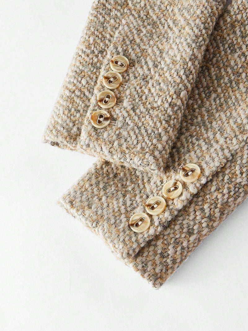 Dubbelrijige Blazer met Gespriem | Damespakken | Klassiek Tweedelig Pak met Modern Detail