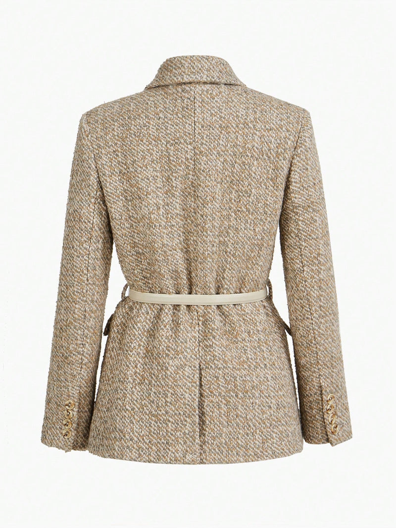 Dubbelrijige Blazer met Gespriem | Damespakken | Klassiek Tweedelig Pak met Modern Detail
