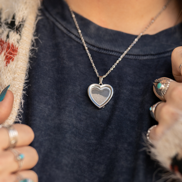 Eternal Love Pendant – Tijdloze Elegantie en Luxe