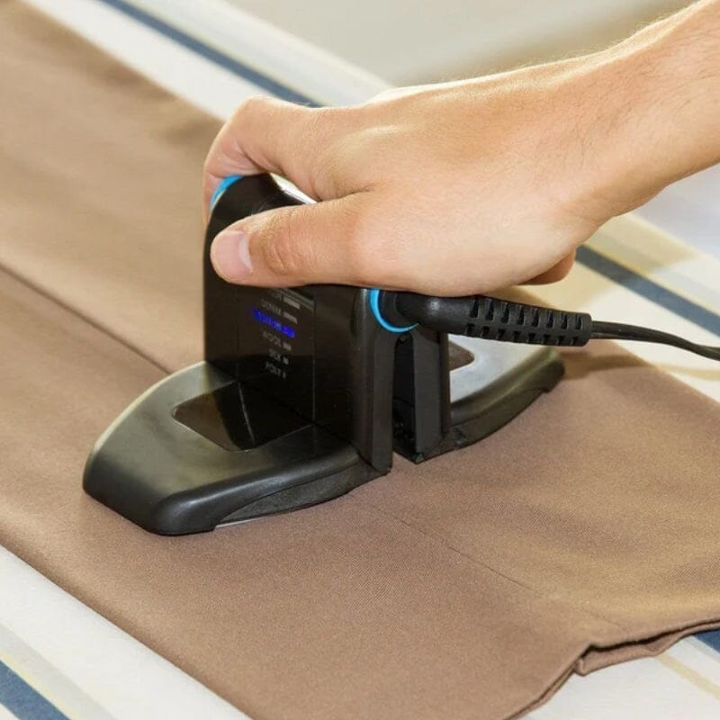FoldNPress | De ultieme oplossing voor gekreukte kleding op reis!