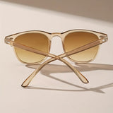 Retro Vintage Zonnebril voor Heren – Stijlvol en Beschermend voor Zonnige Dagen