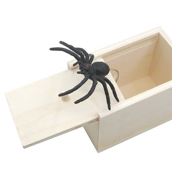 SpiderPrank | Houdt uw vrienden en familie voor de gek!