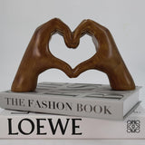 Hartvormige Sculptuur: Moderne Kunst met een Romantische Touch