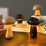 Dimbare LED-paddenstoelnachtlamp van hout met USB-oplading
