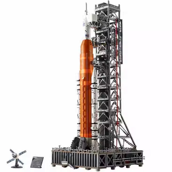 NASA Artemis Space Launch System Model – AstraX