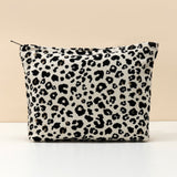 Chic Luipaard Make-up Tas – Compact en Functioneel