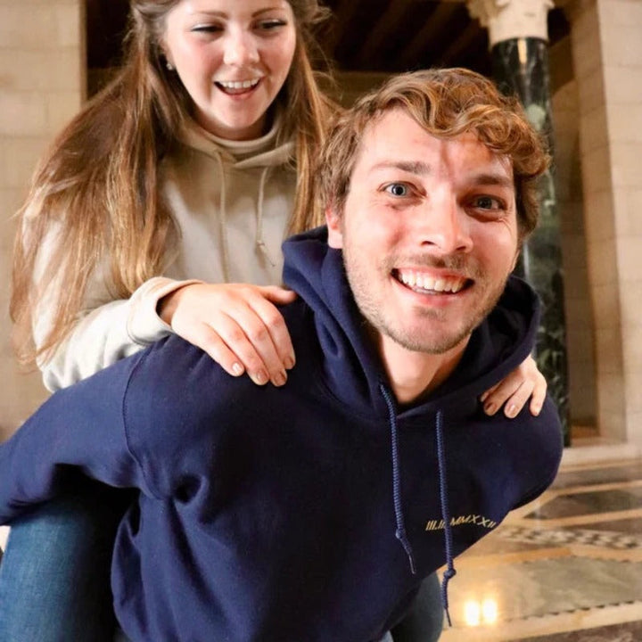 CoupleHoodie - Leg jullie liefdesverhaal vast in stijl