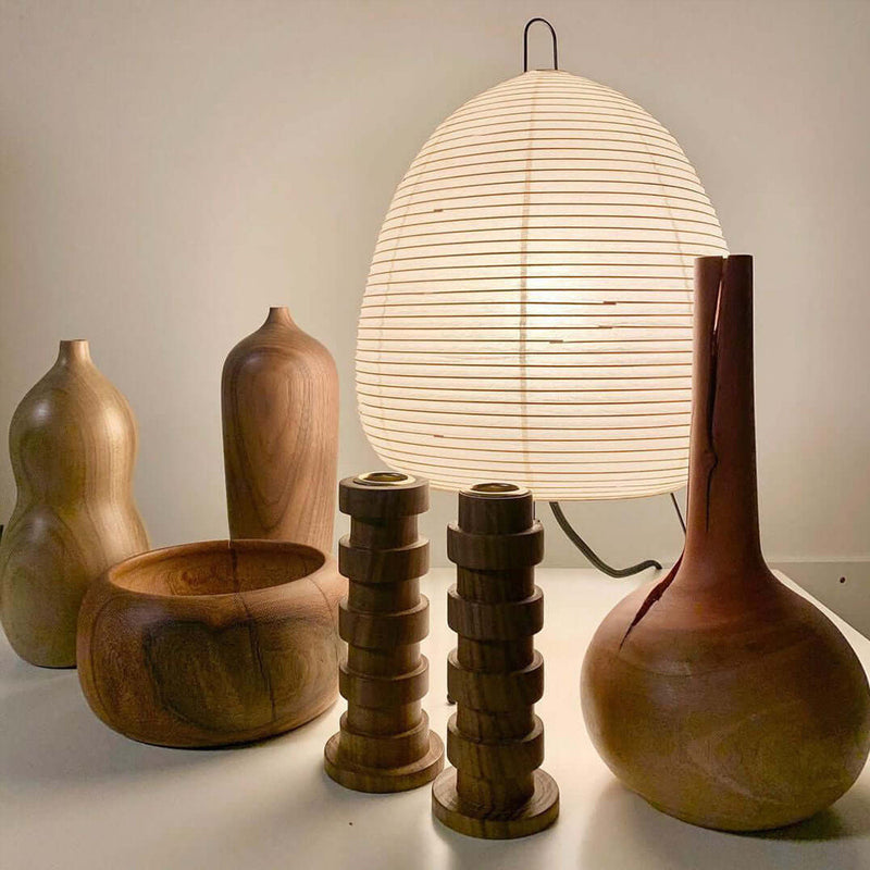 Akari Tafellamp – Japan-geïnspireerde Zacht Gloeiende Papieren Lamp
