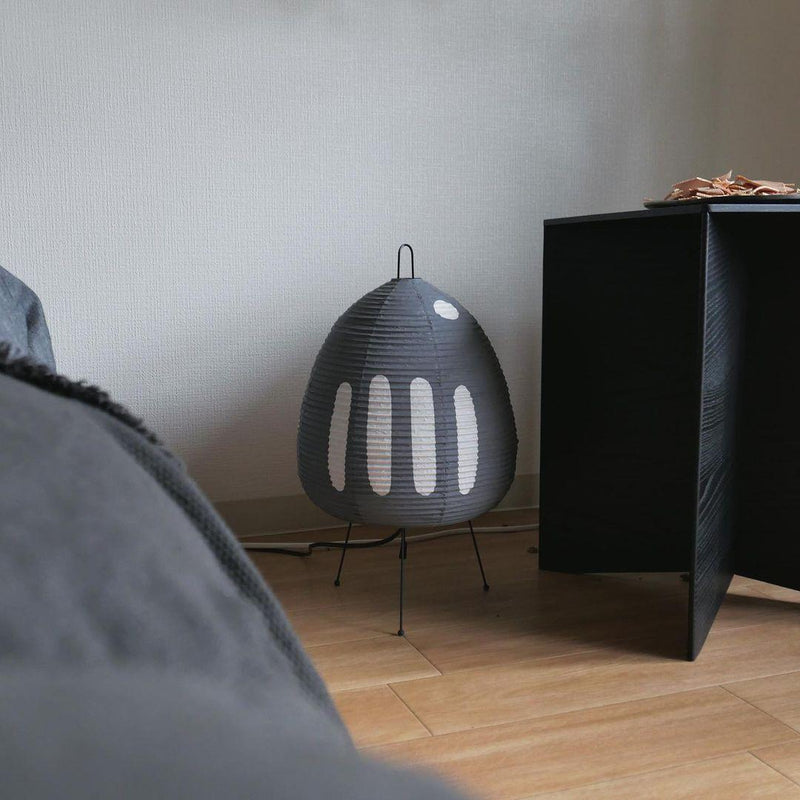 Akari Tafellamp – Japan-geïnspireerde Zacht Gloeiende Papieren Lamp