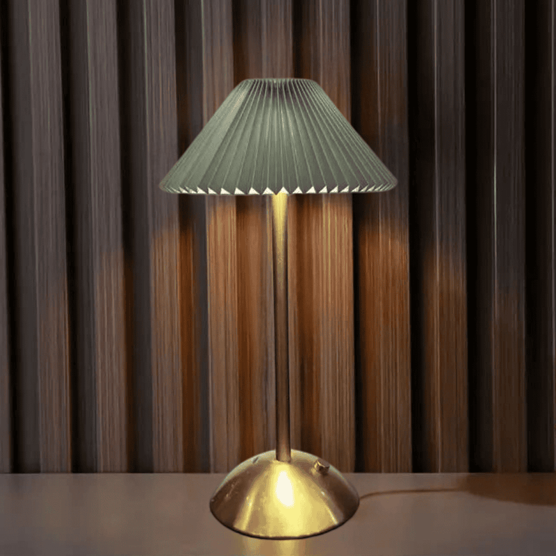GlowCrest | Verfijnde Moderne Lamp voor Stijlvolle Interieurs
