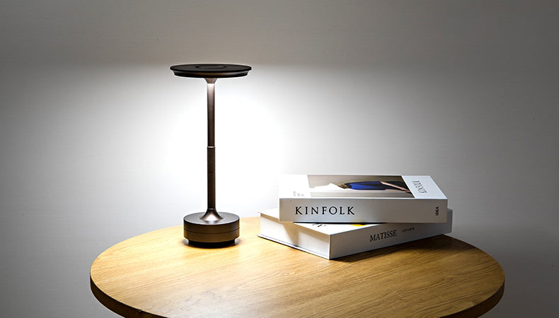 ClarityGlow Luxe Editie | Draadloze LED Tafellamp