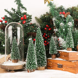 SNOWPINE BRUSH – Vlokkerig Mini-kerstboomset (5 delen) voor kerstdecoratie