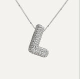 Dames Ketting – Initial Hanger – Fonkelende Stenen – Verfijnde Schakelketting – Statement Sieraad