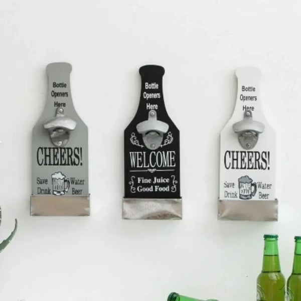 Vintage Houten Wandflesopener - Functioneel en Decoratief