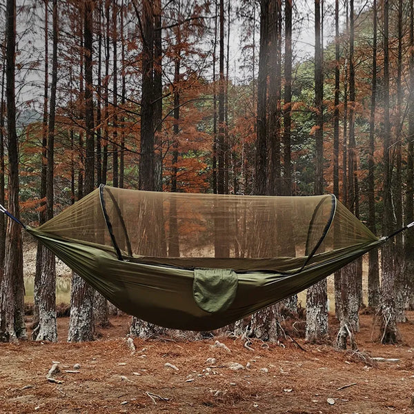 Buitenhangmat met muggennet – SkyNest