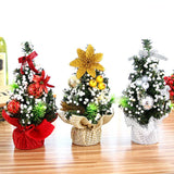 Festive Grove | Koester het seizoen met een trio van kerstbomen!