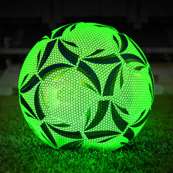 GlowKick Voetbal - Reflecterend & Duurzaam