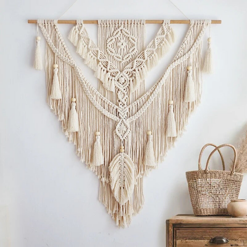 BohoWoven - Scandinavische boho macramé wandhanger | Scandinavische Boho Macramé Wandhanger 75x95cm | Handgemaakt | Wanddecoratie voor Woonkamer & Slaapkamer | Decoratief Design | Elegante Wandversiering | Kleur Beige Geel