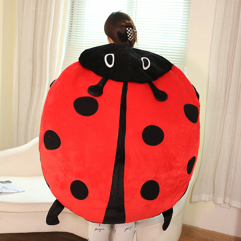 Draagbare Lieveheersbeestje-Reus Knuffel – LadyBug Hug