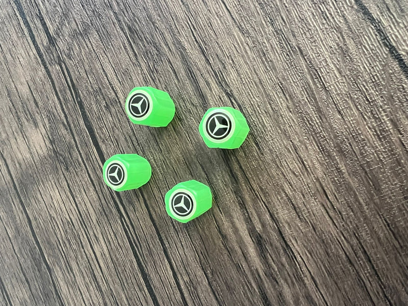 Set van 4 verlichte ventieldoppen met logo – LuxaGlow