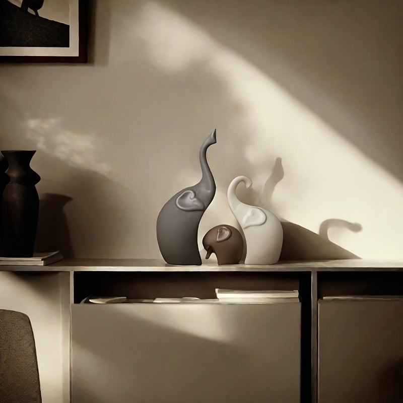 Set van 3 Keramische Olifantenbeeldjes – Moderne Matte Decoratie voor Woonkamer of Kantoor
