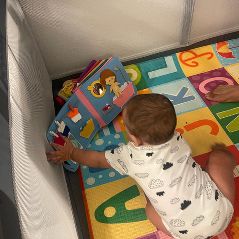 Kleurrijk Babyboek – ExploreMore