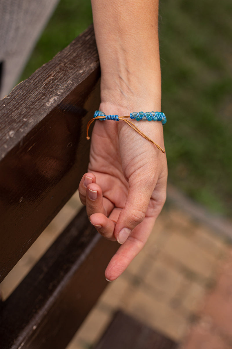 Hypnotiserend Blauwe Opal Armband - Liora