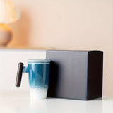 Handgemaakte Keramische Theemok met Zeef – Authentiek Design en Praktisch Gebruik