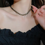 Dubbele Kristallen en Parels Ketting – Amira