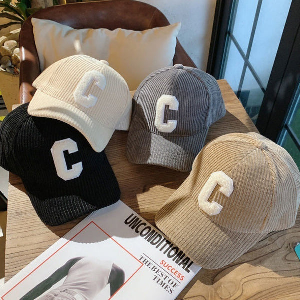 Corduroy pet met C patch | Baseball cap heren & dames | Trendy ribfluweel pet in diverse kleuren