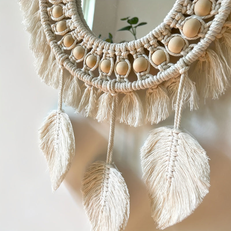 Boho Macramé Wandspiegel met Franjes – Decoratieve Spiegel met Kralen en Veren