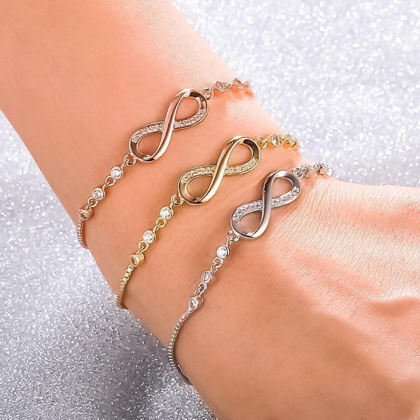 Stijlvol en Verstelbaar Infinity-Armband – Nova