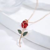 Rosebud | Straal gratie uit met deze betoverende ketting!