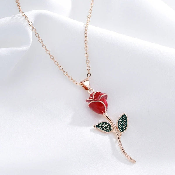 Rosebud | Straal gratie uit met deze betoverende ketting!